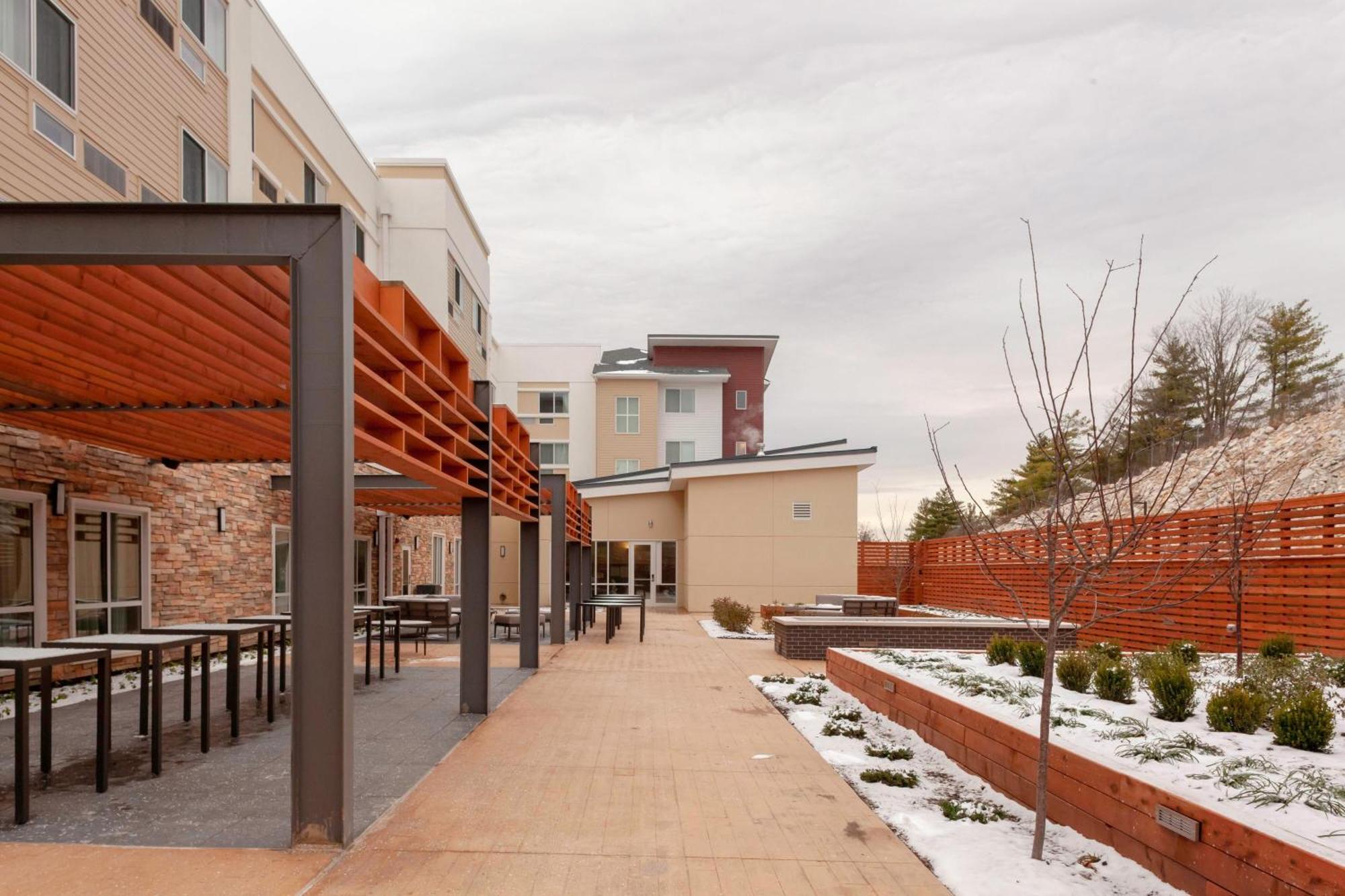 Courtyard By Marriott St. Louis West County Hotel Town and Country Buitenkant foto